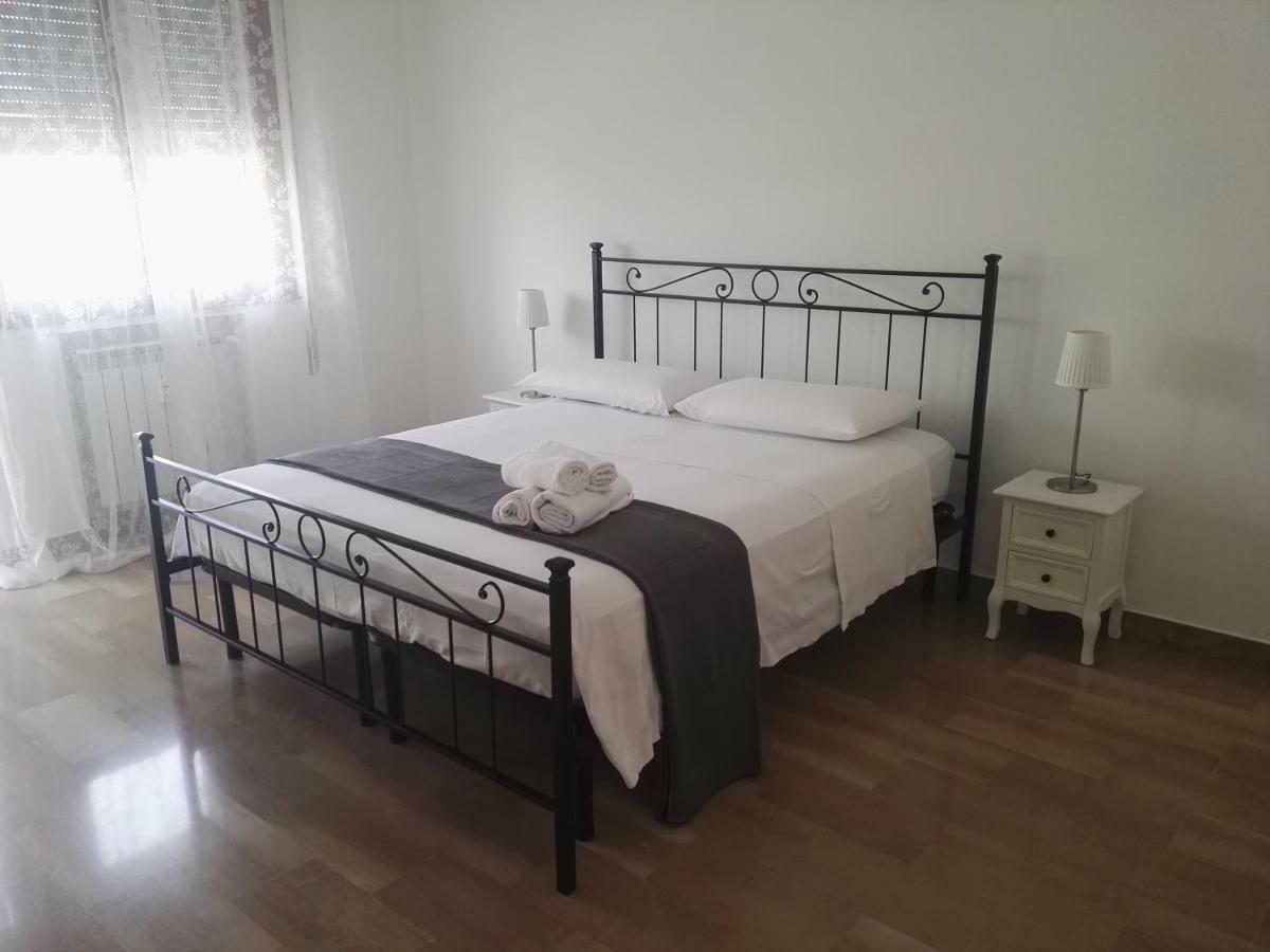 Casa Da Ilaria Hotel Sottomarina Kültér fotó